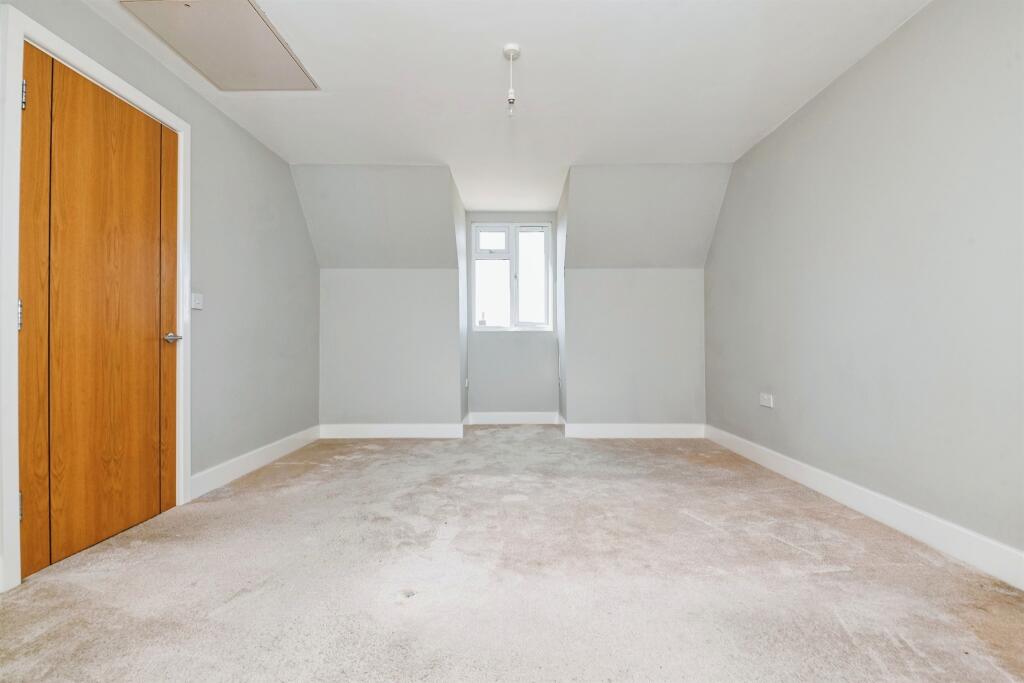 Additional image 13 of Fern Way, Jaywick, Clacton-On-Sea