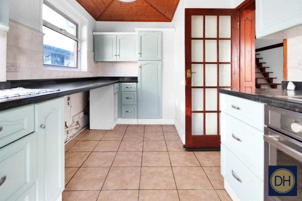 Additional image 3 of Princes Close, North Weald, Essex CM16