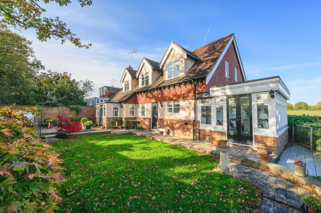 Additional image 24 of Whitby Avenue, Ingrave, Brentwood, CM13