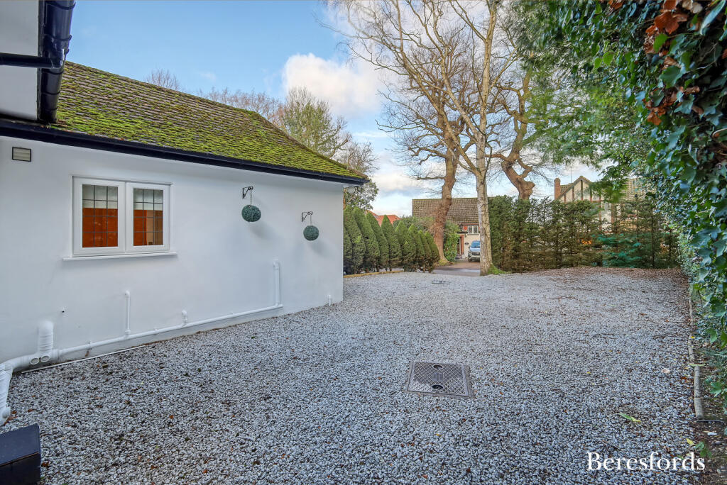 Additional image 22 of Hall Green Lane, Hutton, CM13