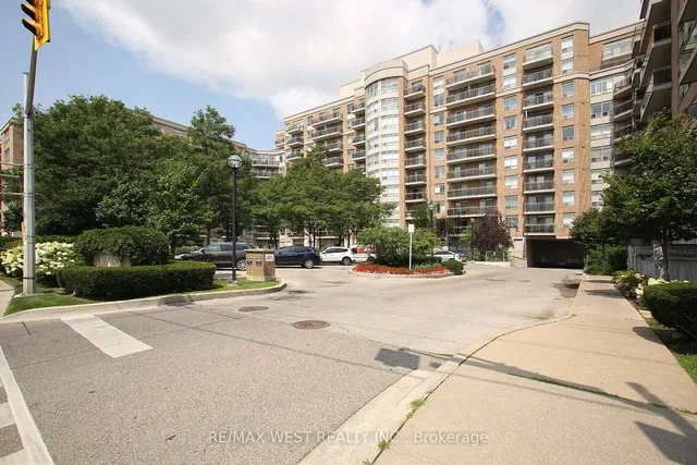 650 Lawrence Ave Unit 905