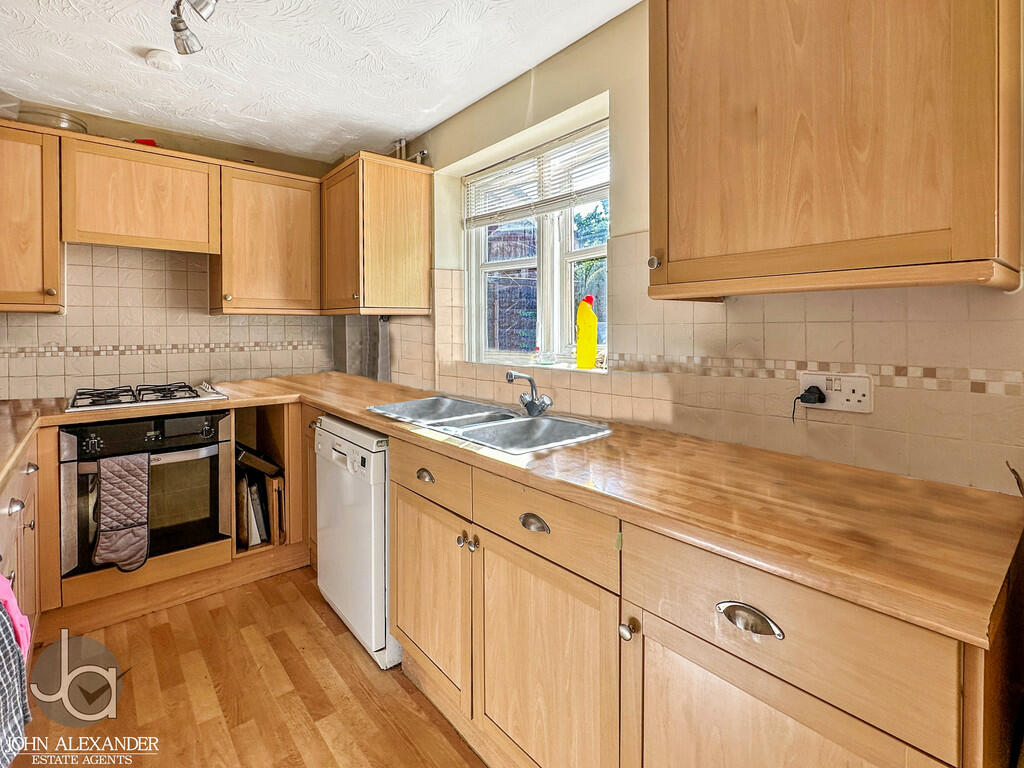 Additional image 16 of Hatcher Crescent, Colchester