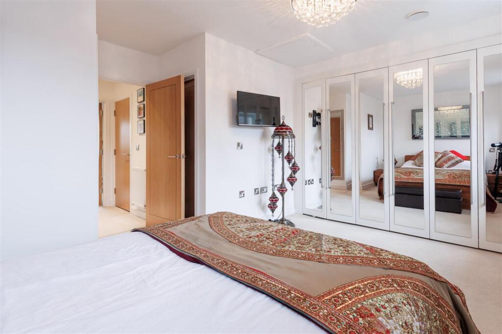 Additional image 25 of Mowbray Close, Epping