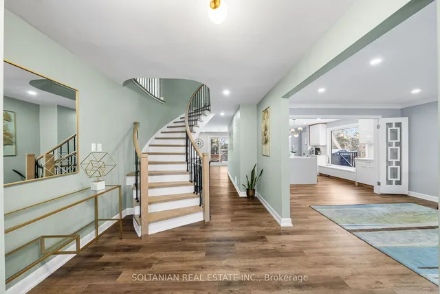 Additional image 11 of 12 Marisa Crt