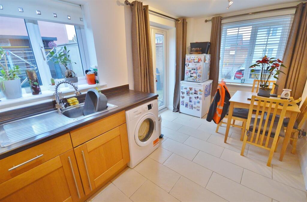 Additional image 8 of Cross Road, Clacton-On-Sea