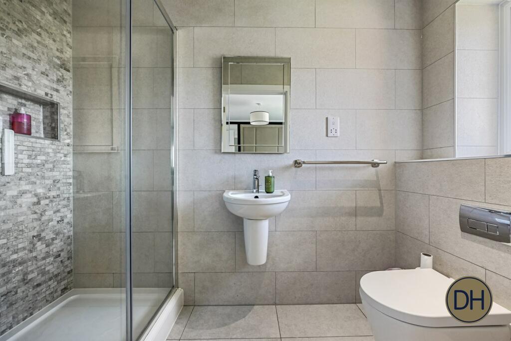 Additional image 15 of Highfield Close, Hastingwood, Essex CM17