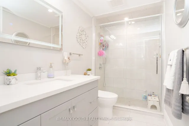 Additional image 21 of 15 Castlemore Dr