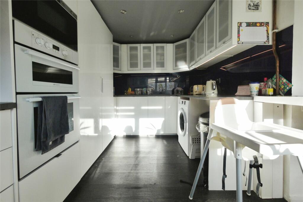 Additional image 5 of Woodland Way, Ongar, Essex, CM5