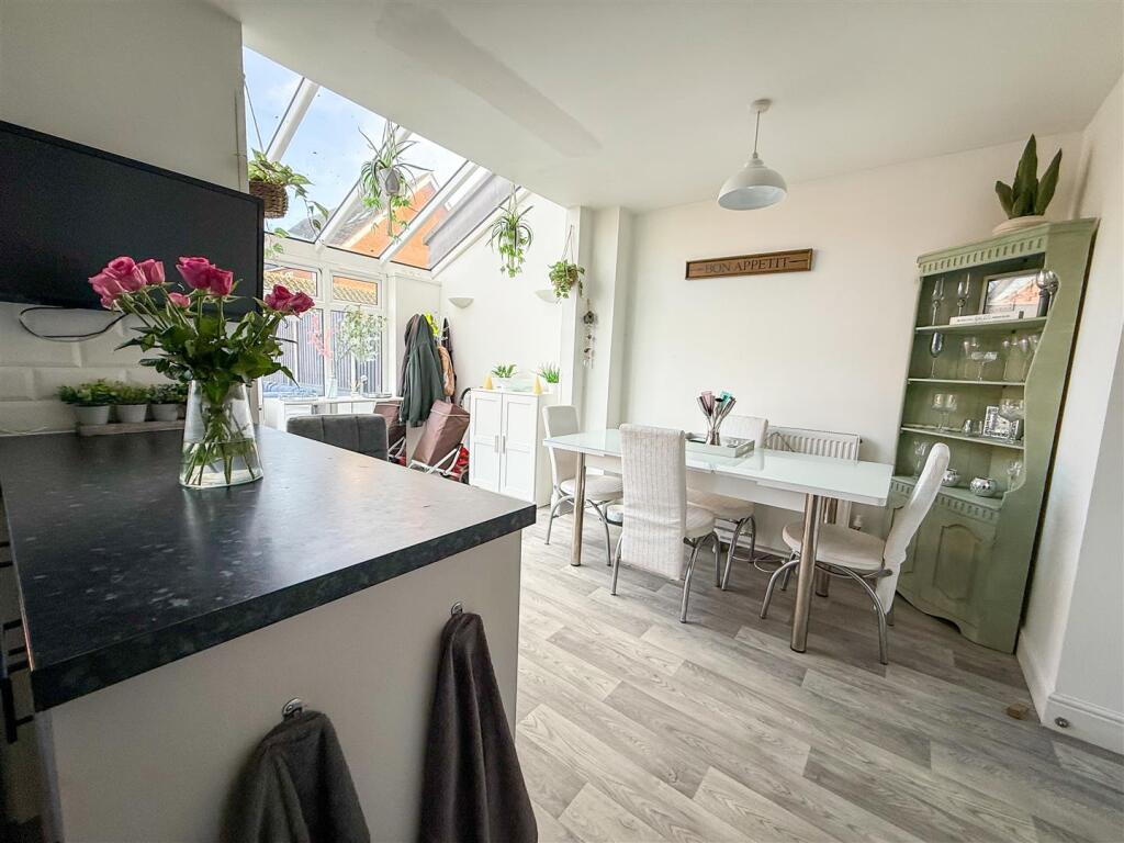 Additional image 7 of Woden Avenue, Stanway, Colchester