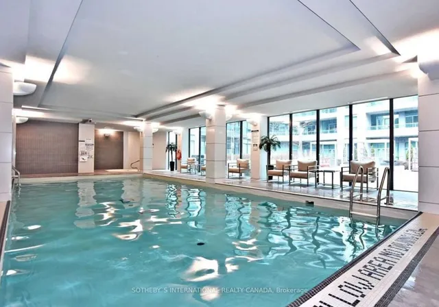 Additional image 30 of 19 Grand Trunk Cres Unit 707