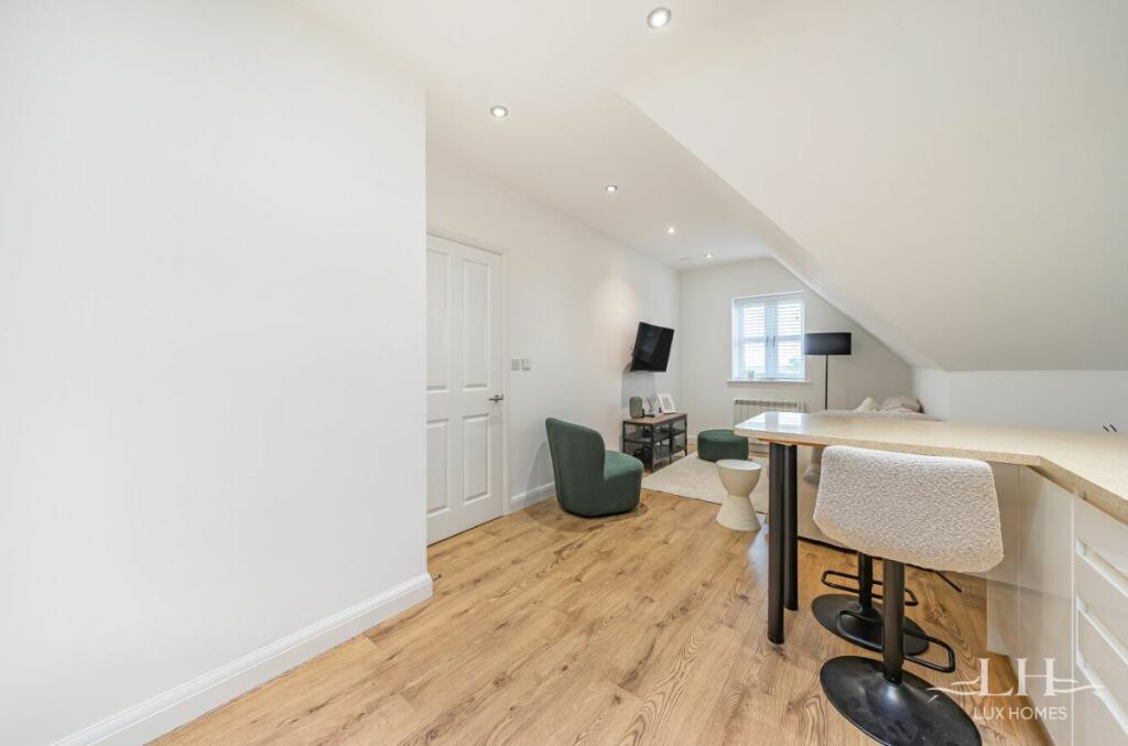 Additional image 17 of St James Court, West Horndon