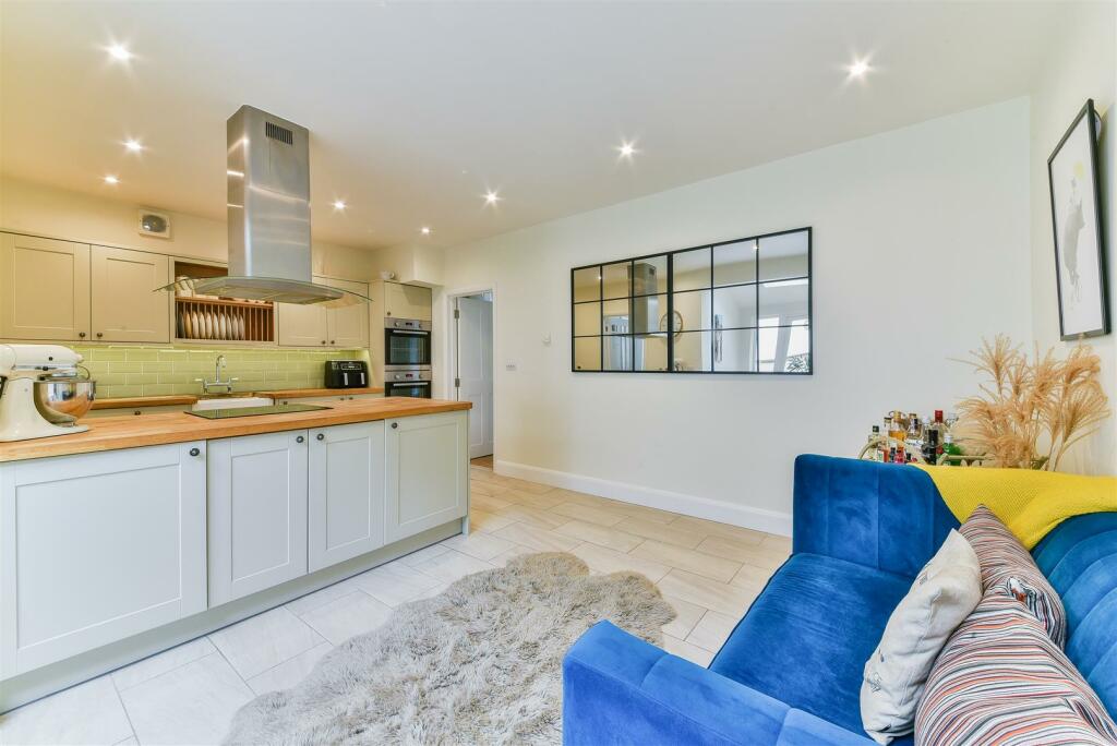 Additional image 5 of Outwood Lane, Chipstead,