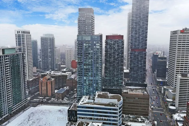 Additional image 26 of 30 Roehampton Ave Unit 1506