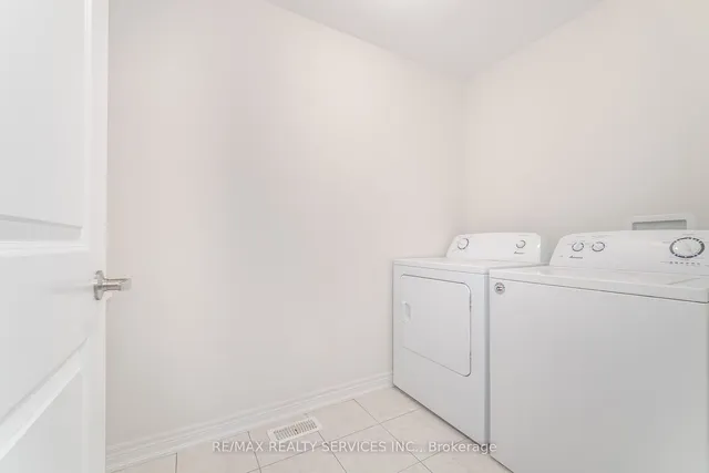 Additional image 36 of 39 Labrish Rd