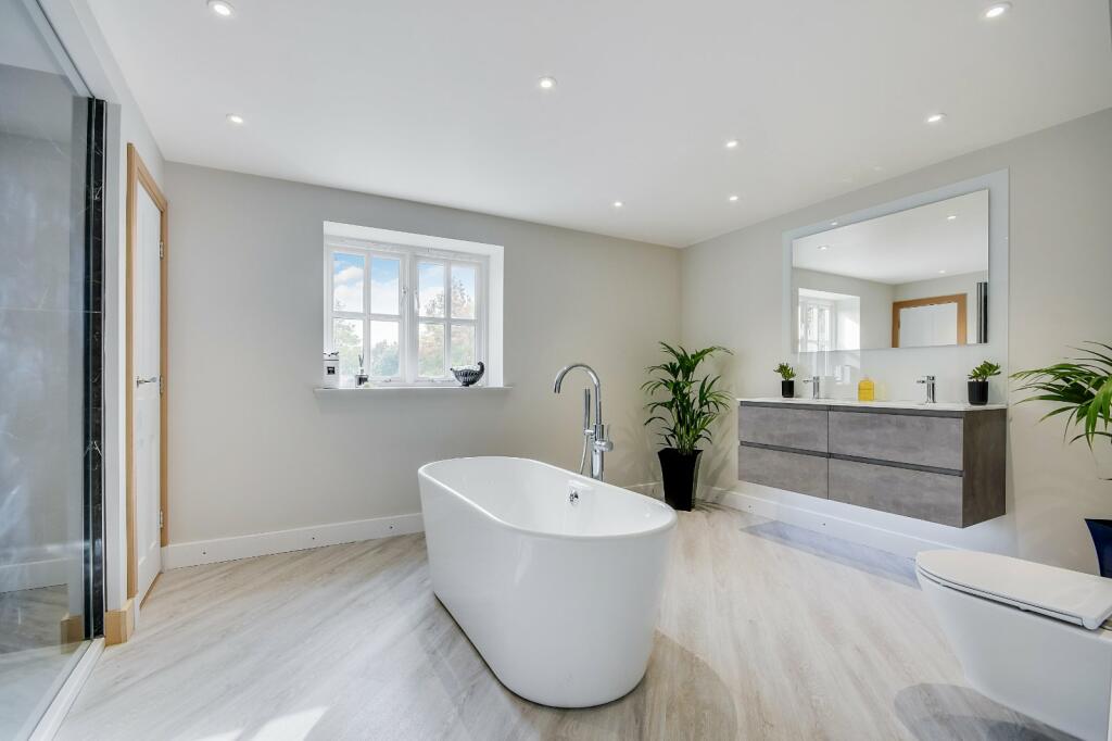 Additional image 17 of Barnhall House, Barnhall Road, Tollshunt Knights, Maldon, CM9