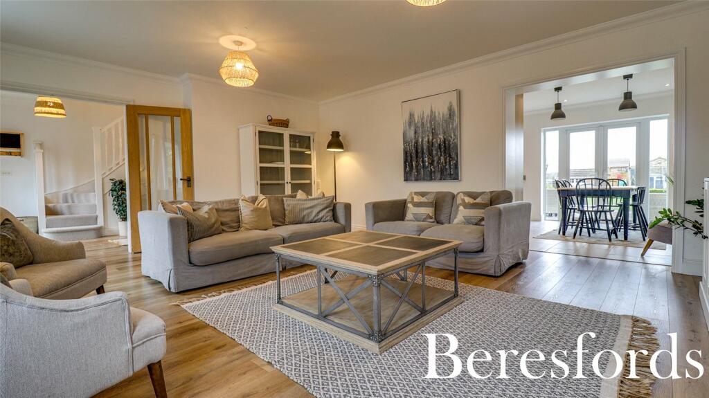 Additional image 12 of Coxtie Green Road, Pilgrims Hatch, CM14