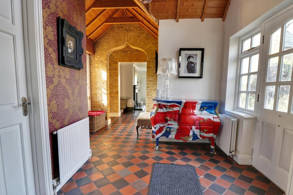 Additional image 6 of Old Harlow, CM17