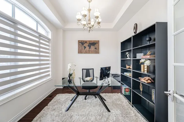 Additional image 15 of 42 Balloon Cres