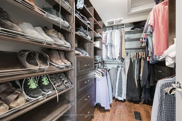 Additional image 17 of 388 Broadway Ave