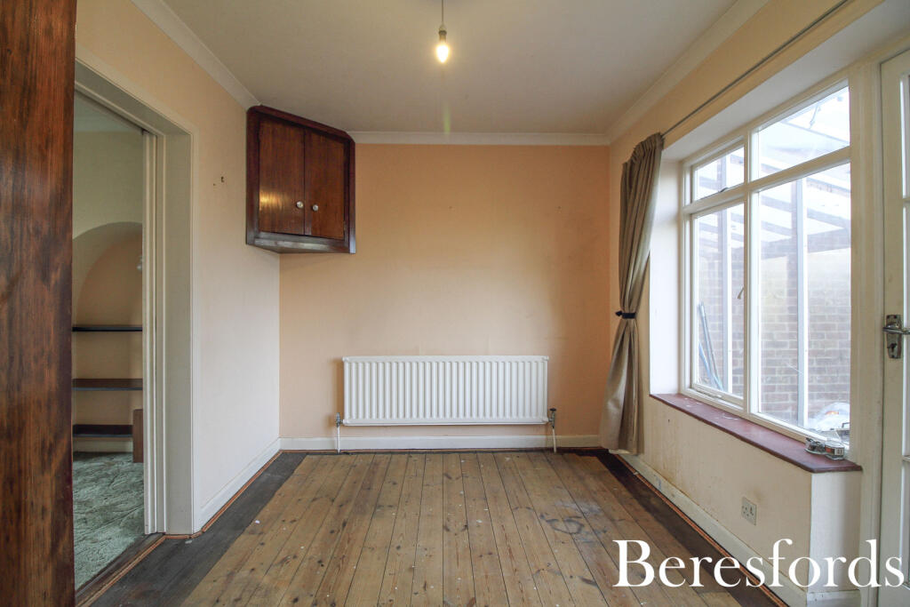 Additional image 4 of Norton Road, Ingatestone, CM4