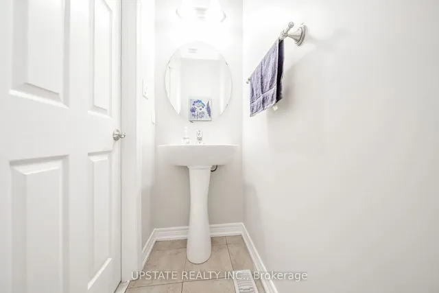 Additional image 25 of 32 Lauderhill Rd