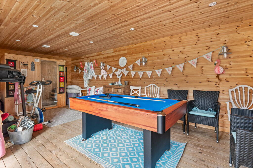 Additional image 36 of Brook End Road South, Chelmsford