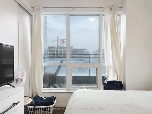 Additional image 7 of 460 Adelaide St Unit 931