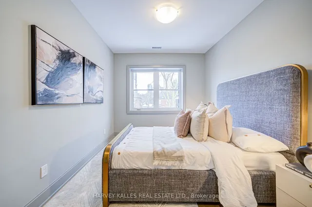 Additional image 30 of 158 Eastbourne Ave