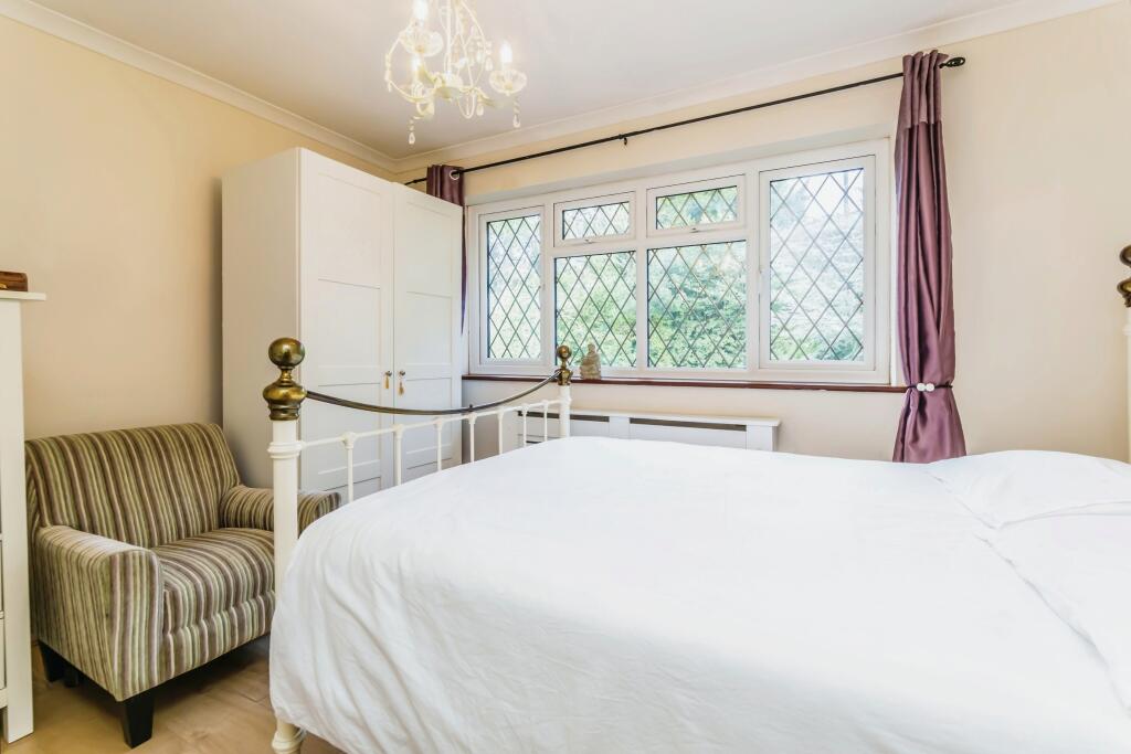 Additional image 9 of Coulsdon Road, Coulsdon, CR5