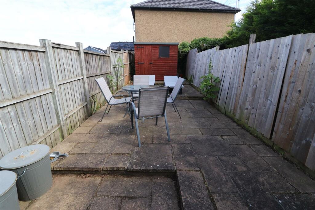 Additional image 8 of Crescent Road, Warley, Brentwood