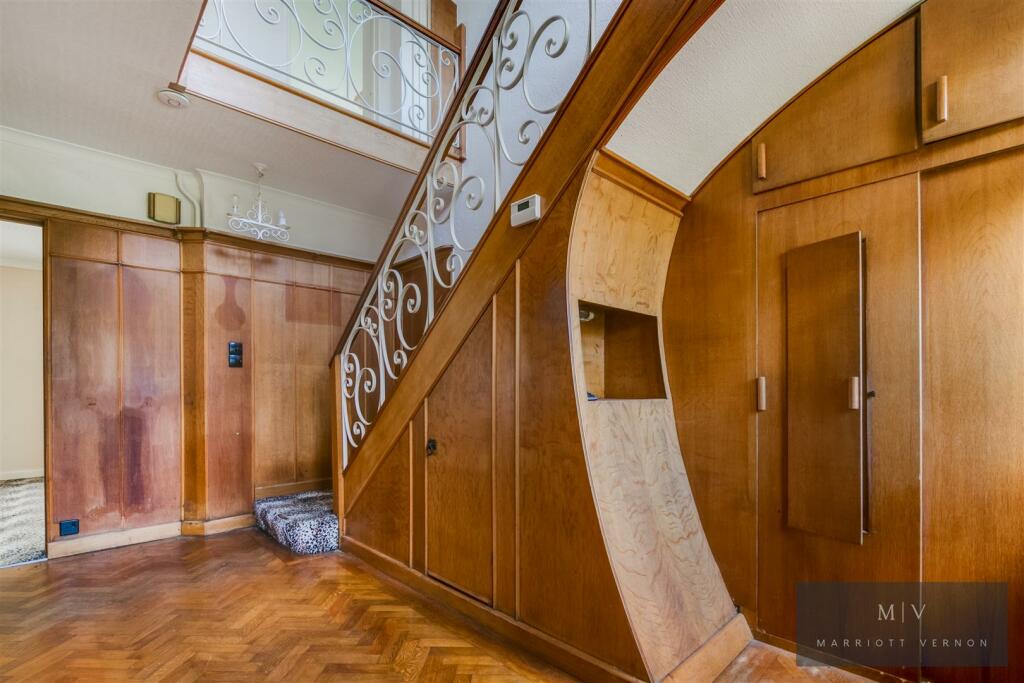 Additional image 11 of North Down, Sanderstead, CR2