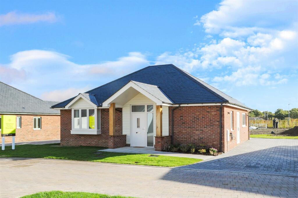 Additional image 15 of 'The Stour' @ Burnham Waters, Maldon Road, Burnham-On-Crouch