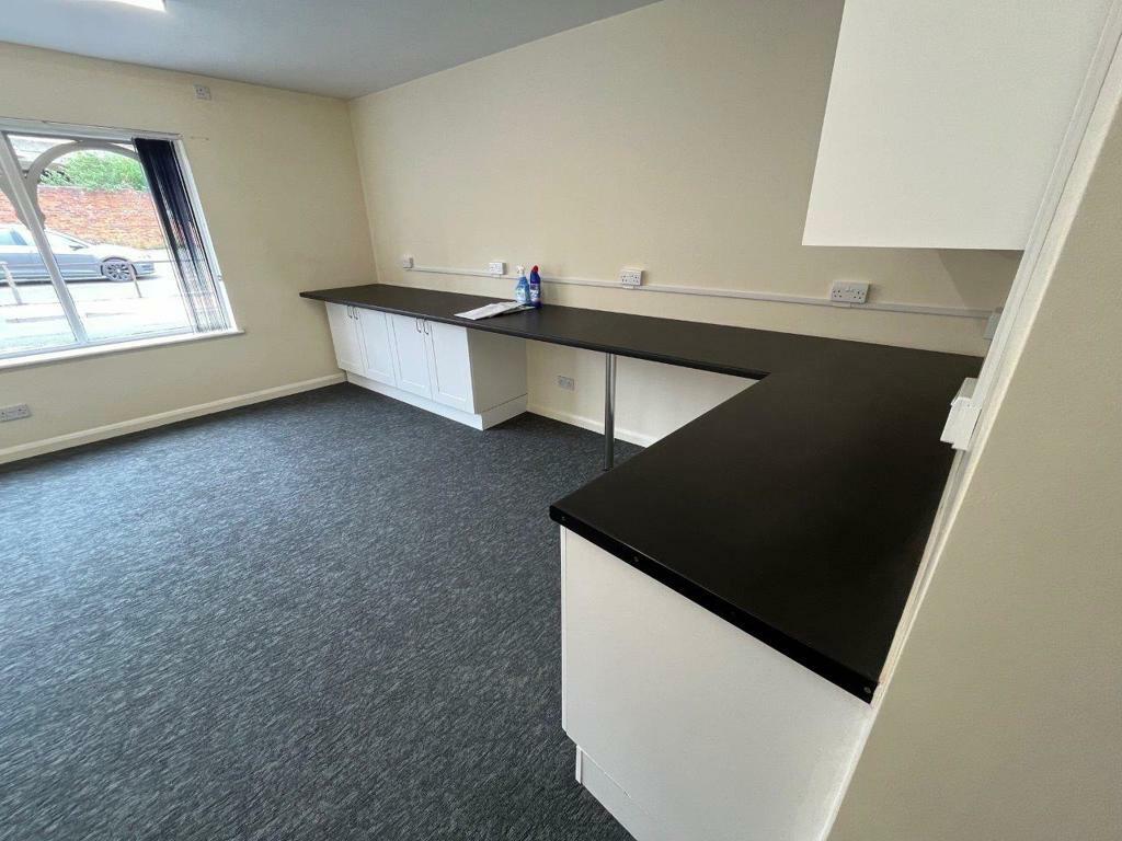 Additional image 5 of 40 Osborne Street, Colchester, Essex, CO2 7DB