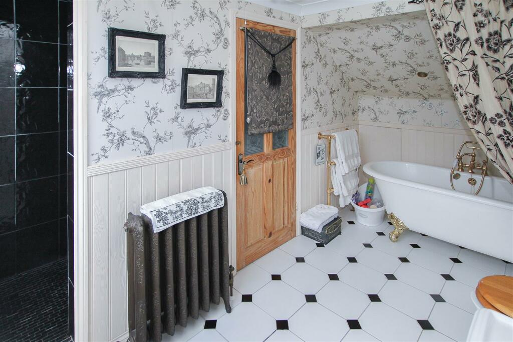 Additional image 20 of Blackmore Road, Doddinghurst, Brentwood