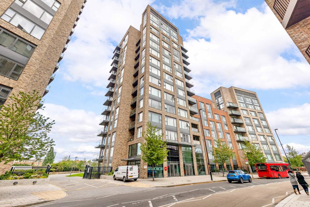 Additional image 12 of Ref: GK - 45 Cherry Orchard Road, Croydon, CR0 6FH