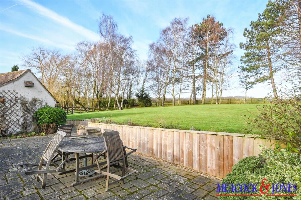 Additional image 31 of Blackmore Road, Fryerning, Ingatestone