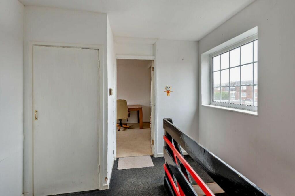 Additional image 7 of Long Banks, Harlow, CM18