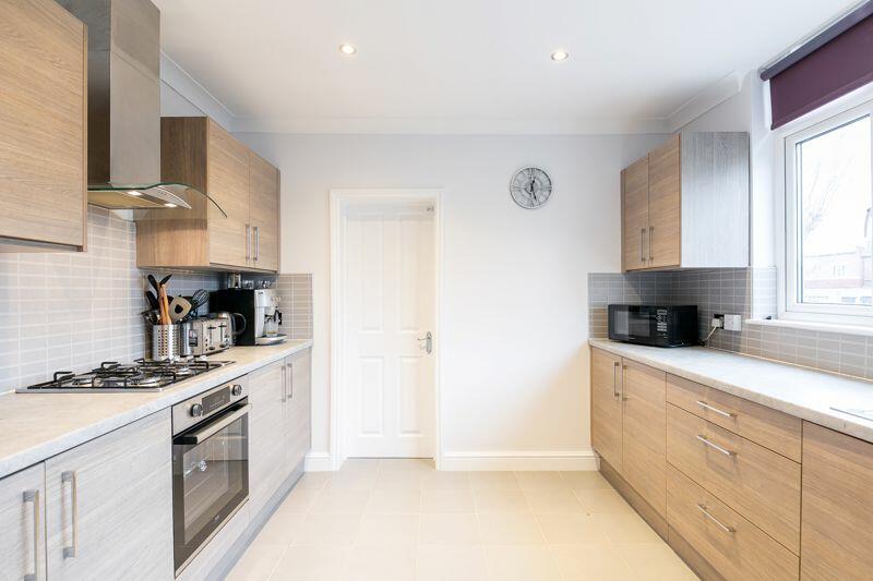 Additional image 8 of Kingsdown Avenue, South Croydon