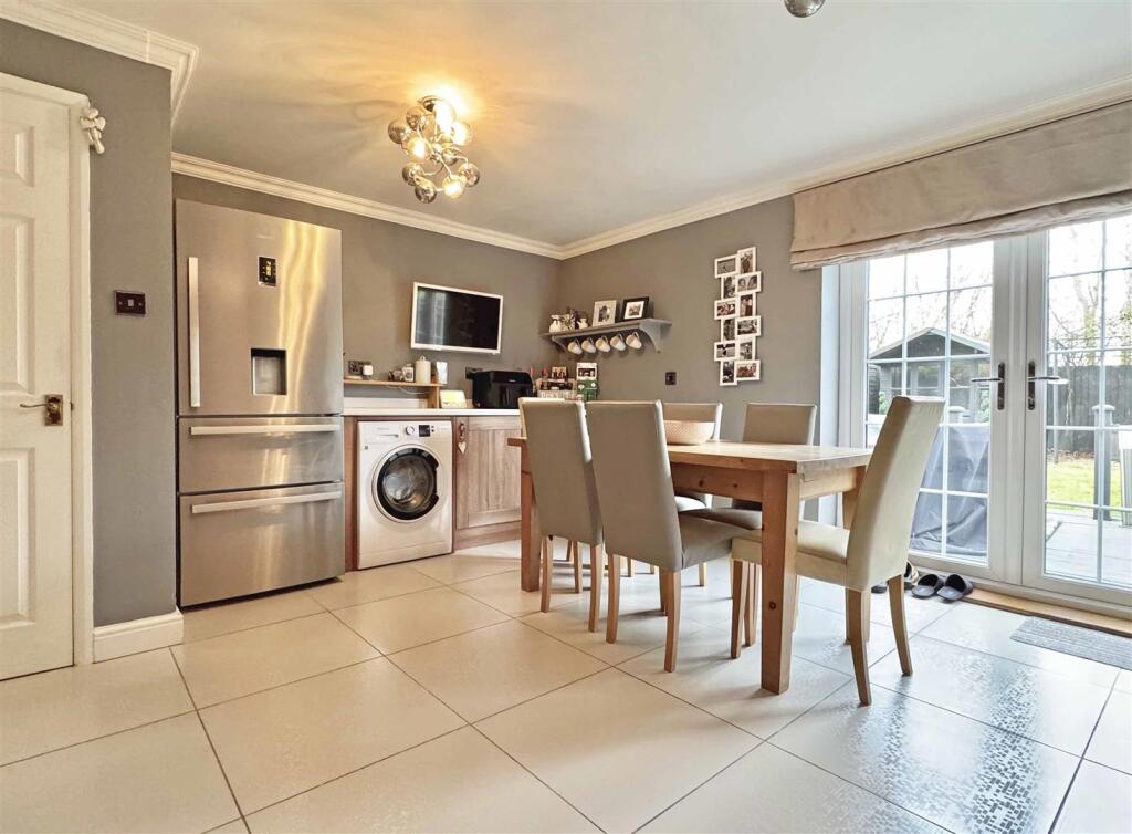 Additional image 9 of Shimbrooks, Great Leighs, Chelmsford