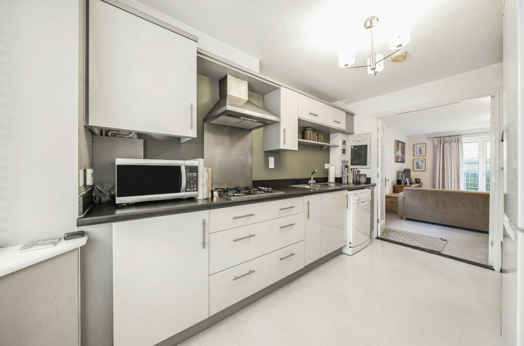 Additional image 21 of Roding Drive, Little Canfield, Dunmow, Essex, CM6