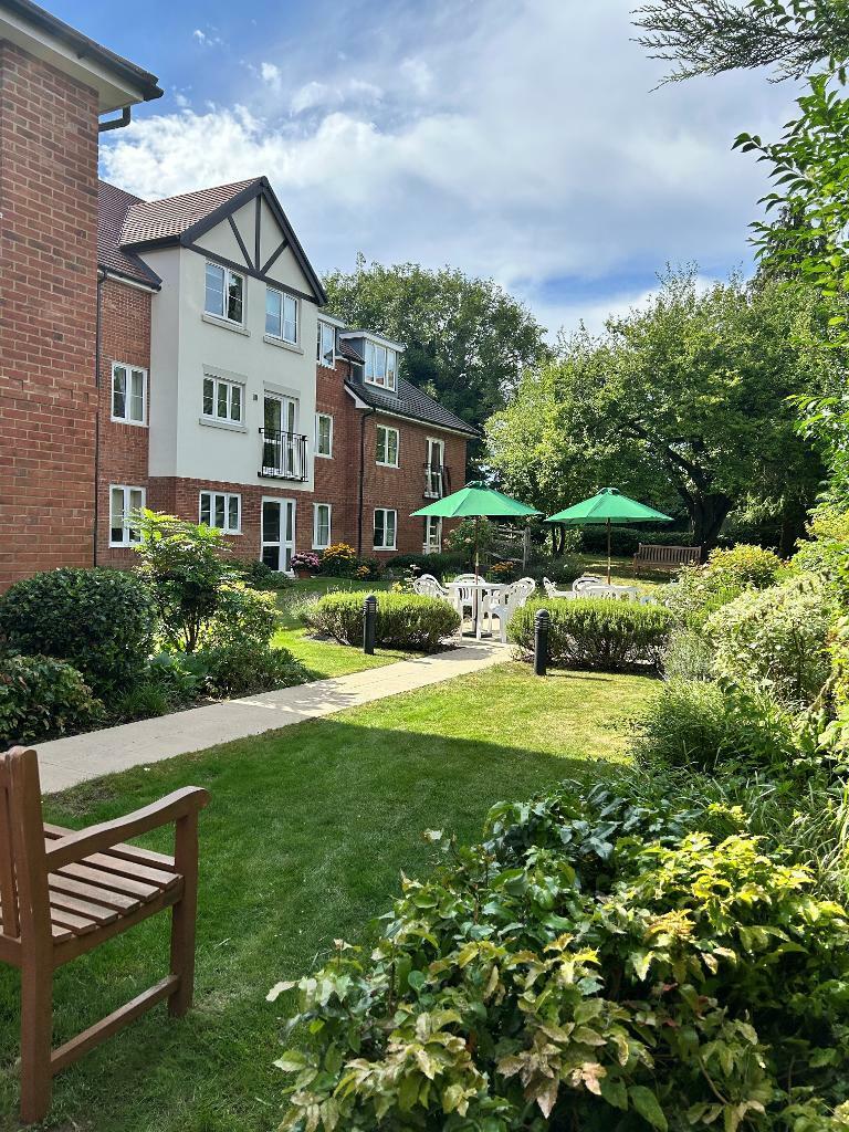 Additional image 10 of Addington Road, South Croydon, CR2 8AY