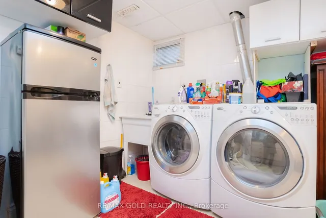 Additional image 33 of 15 Castlemore Dr