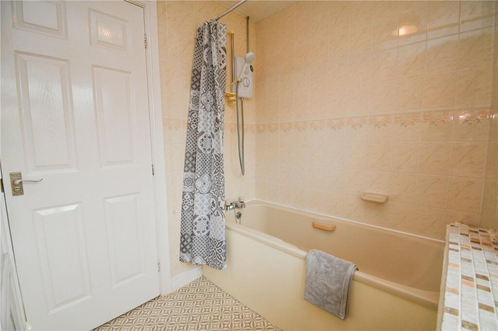 Additional image 29 of Farmers Heath, Great Sutton, Cheshire