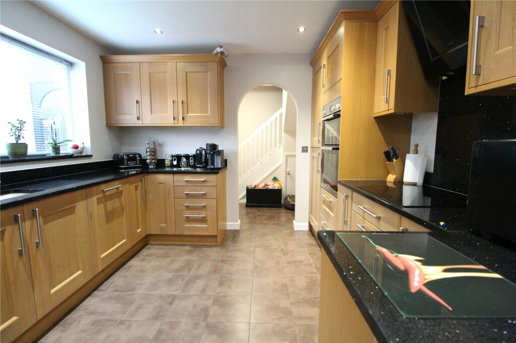 Additional image 18 of Valley Crescent, West Bergholt, Colchester, Essex, CO6