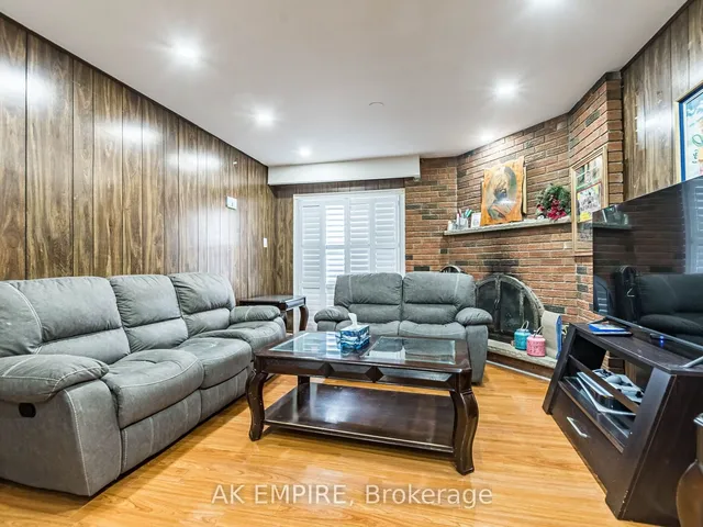 Additional image 15 of 13 Foxacre Row