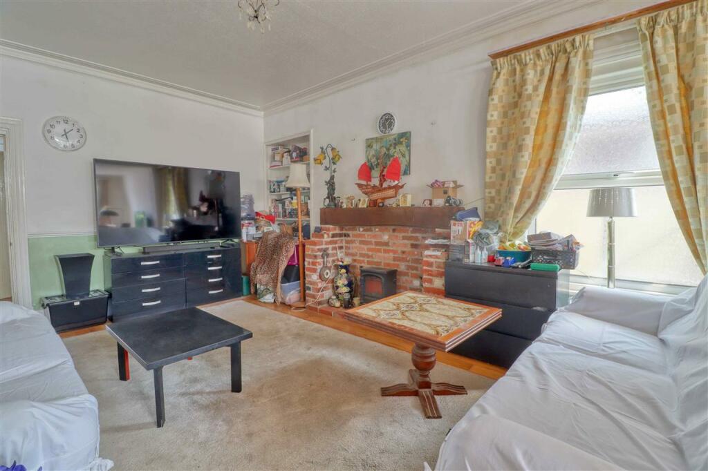 Additional image 9 of St Vincent Road, Clacton On Sea, Clacton on Sea