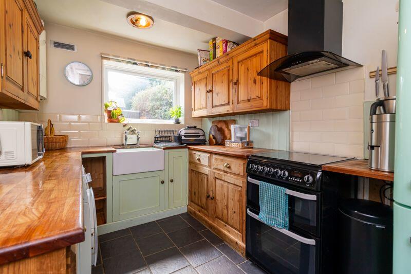 Additional image 8 of Limpsfield Road, Warlingham