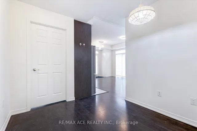 Additional image 3 of 54 Sky Harbour Dr Unit 103