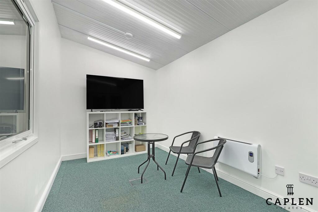 Additional image 14 of Uplands Road, Epping