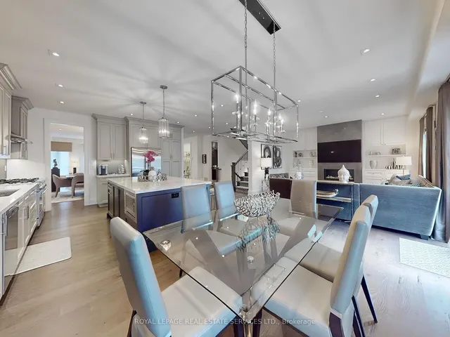 Additional image 15 of 696 Glengrove Ave